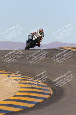 media/Dec-18-2022-SoCal Trackdays (Sun) [[8099a50955]]/Turns 9 and 10 Set 2 (1055am)/